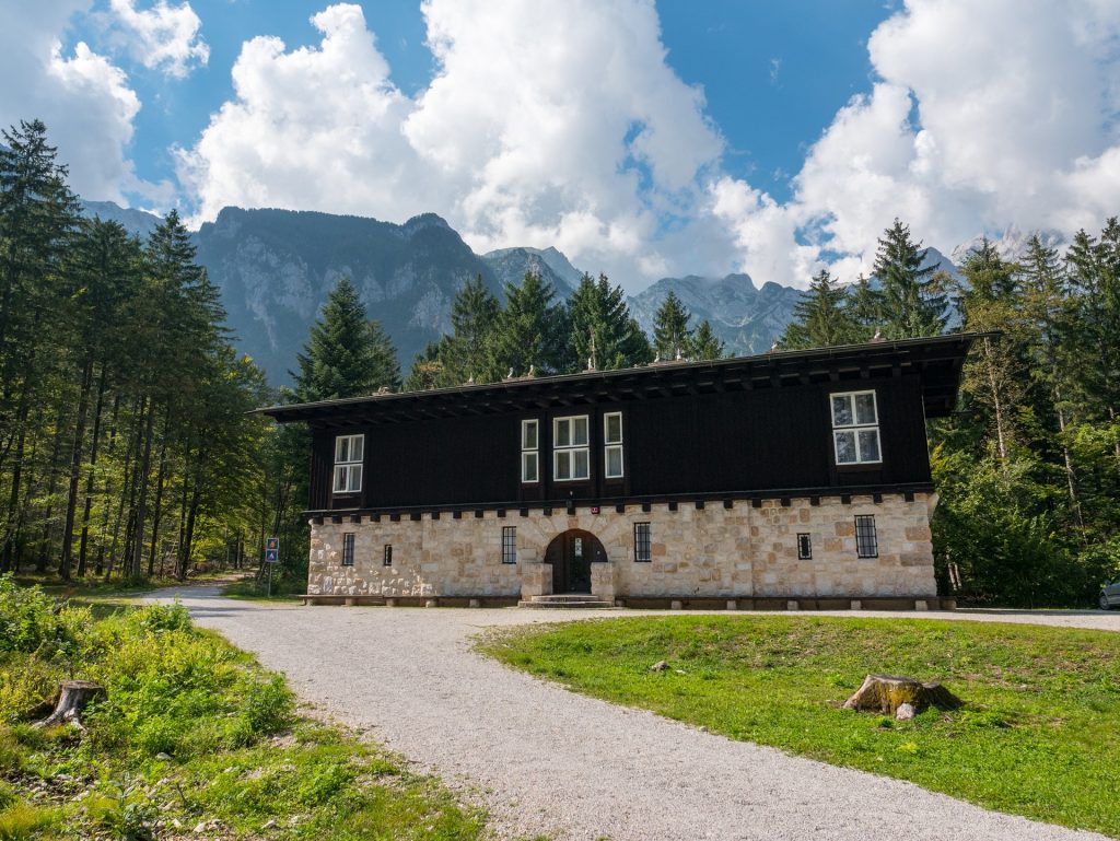 Chiare, fresche acque: a spasso per Kamniška Bistrica 7 Lovska koča kralja Aleksandra - Kamniška Bistrica