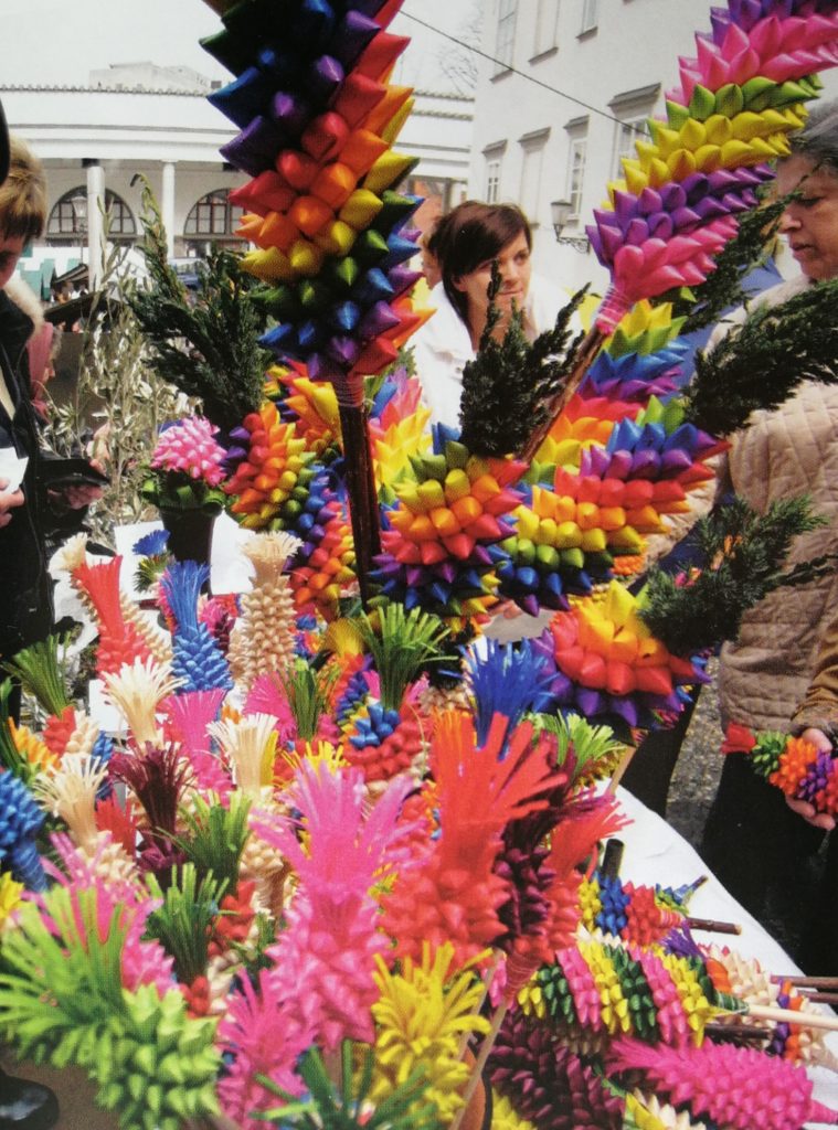 Domenica delle Palme in Slovenia 7 Butare al mercato - Domenica delle Palme in Slovenia