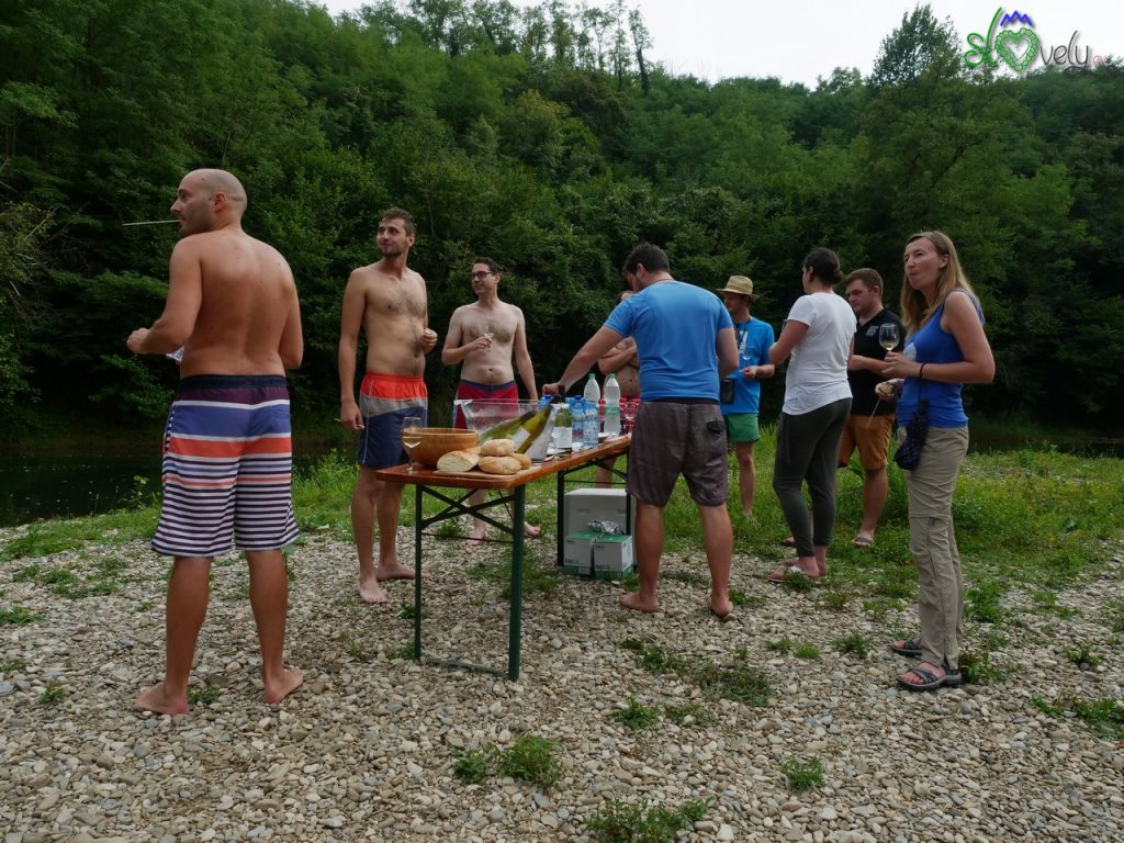 Una SUPer avventura con Vipava SUP Adventure 14 Momento conviviale sulla Vipava