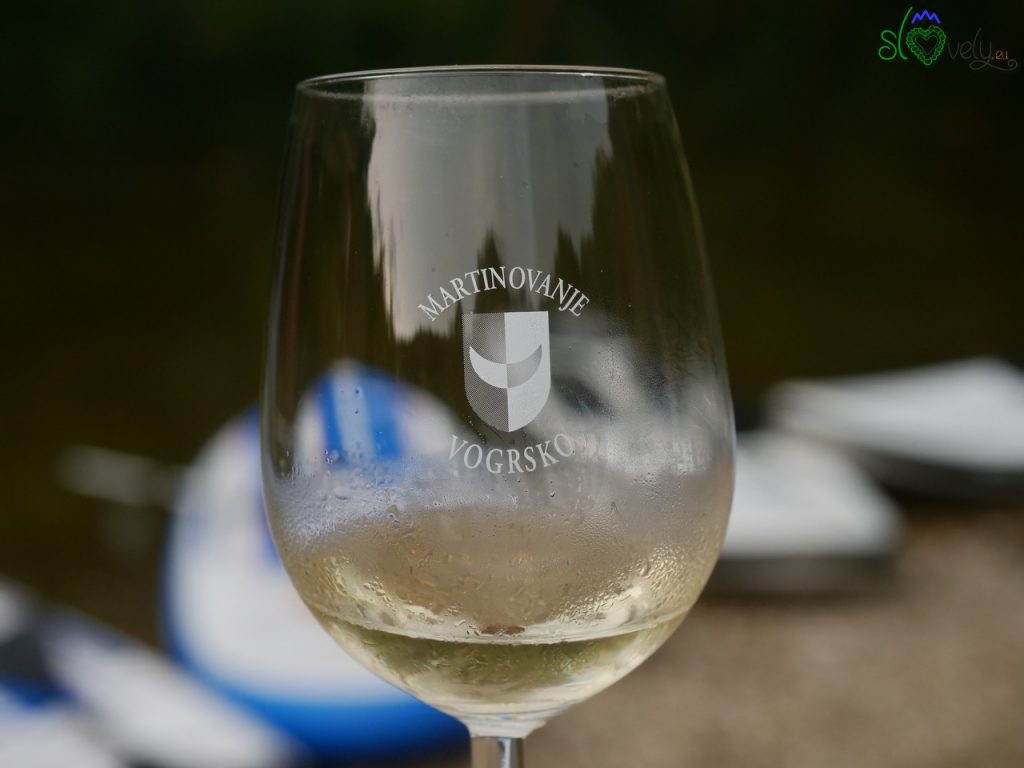 Una SUPer avventura con Vipava SUP Adventure 12 Dopo tanto sport ci vuole un buon bicchiere di vino!