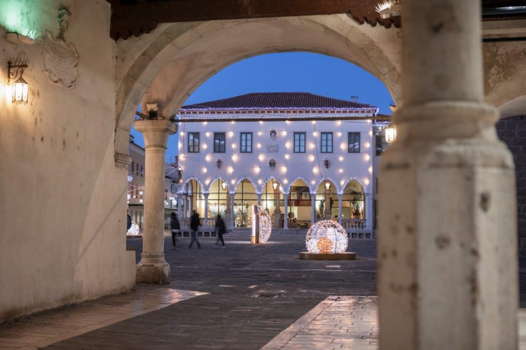 Natale a Koper/Capodistria.
Mercatini di Natale 2024.