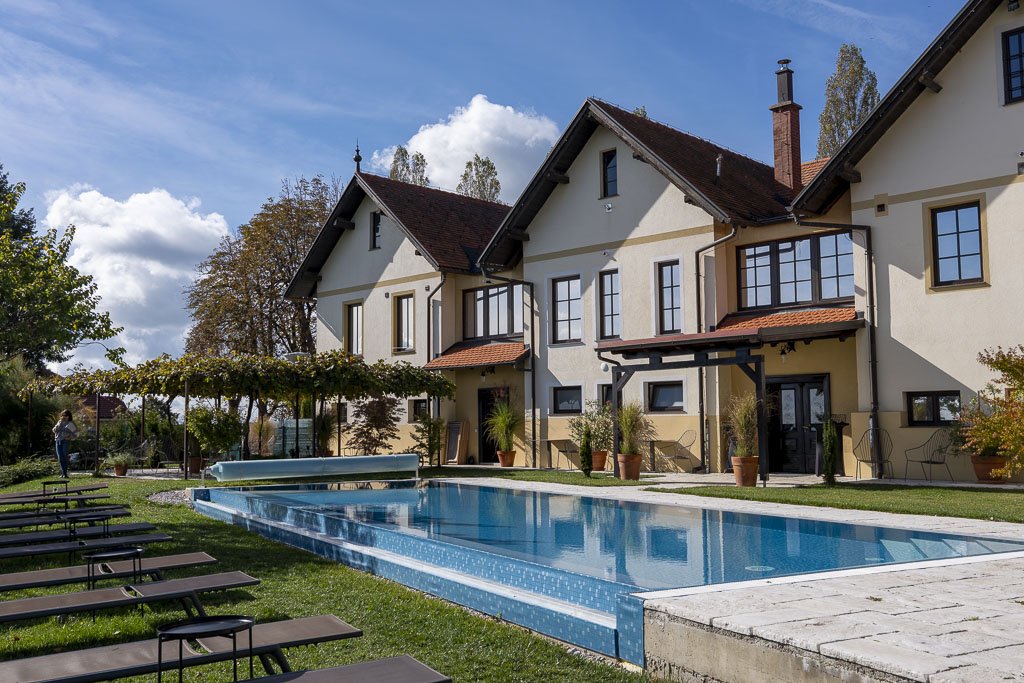 Alla scoperta della Prlekija tra vino e relax 7 Il Sibon Wine & Spa resort, con la sua splendida piscina.