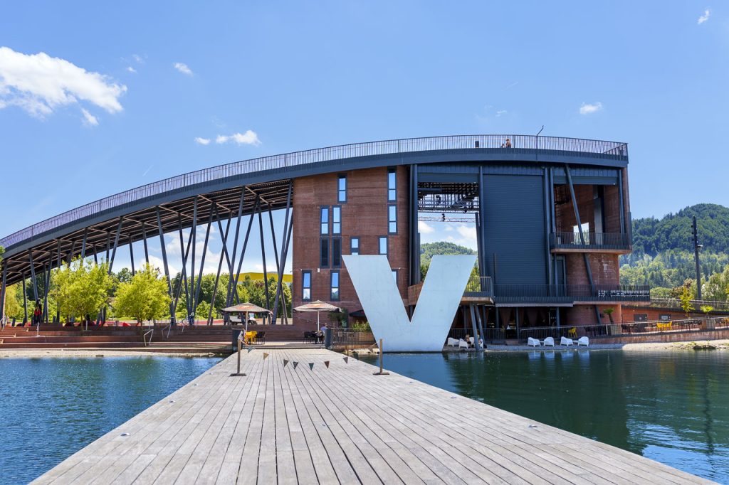 Velenje, la più giovane e dinamica città slovena 26 Vista Park, la nuova piattaforma panoramica sul lago di Velenje.