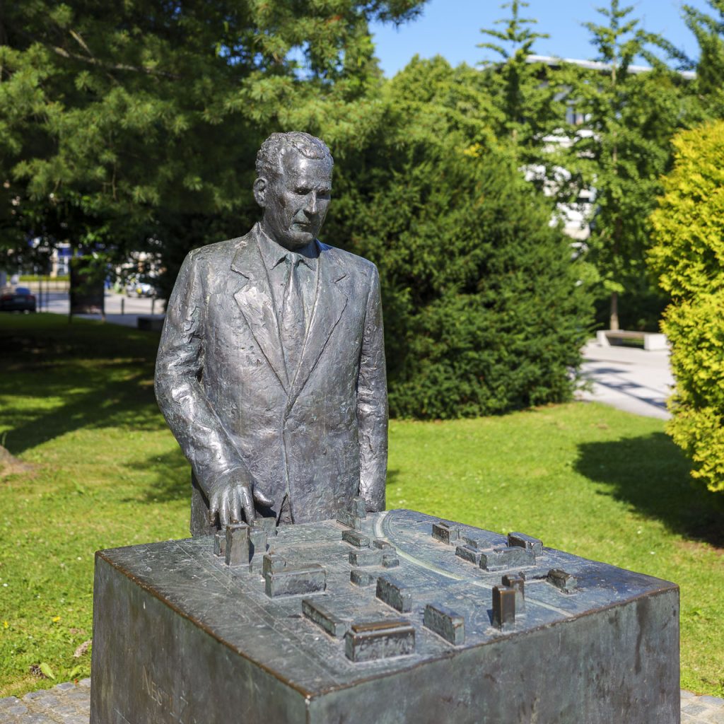 Velenje, la più giovane e dinamica città slovena 15 Nestl Žgank, colui che ha progettato e costruito Velenje.