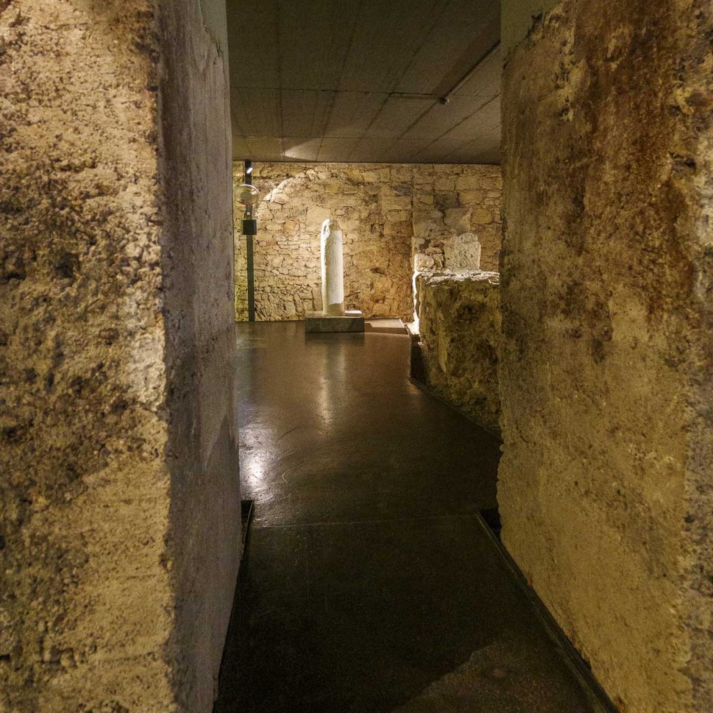 Passeggiando nell'antica Celeia romana al museo Regionale di Celje.