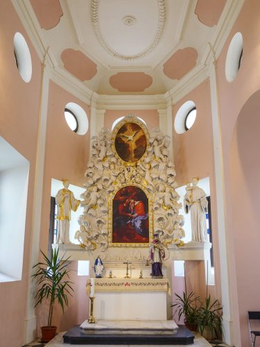La cappella di San Giovanni Nepomuceno al castello di Rače.