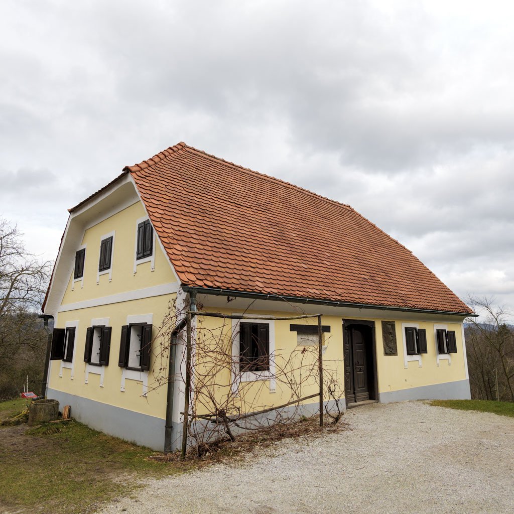 Aškerčeva domačija, casa natale dello scrittore Anton Aškerc.