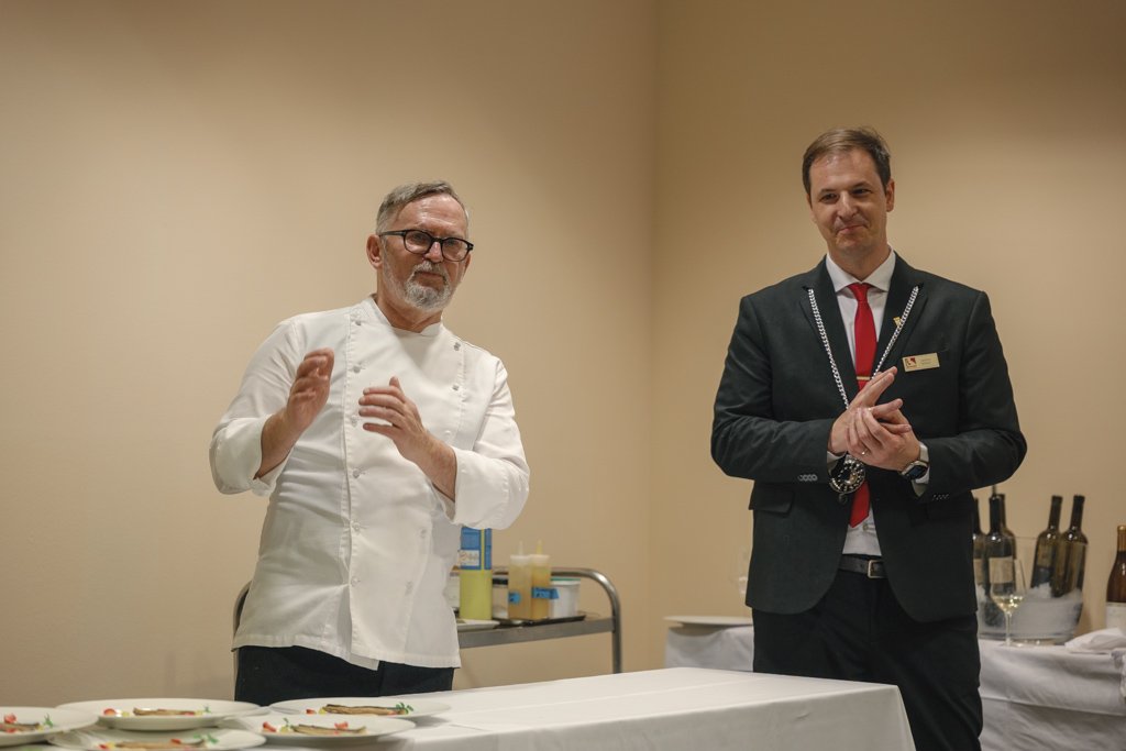 Festival della Malvasia di Portorož – Portorose, gusto raffinato del Mediterraneo 7 Workshop con lo chef Janez Bratovž a il sommelier Valentin Bufolin.