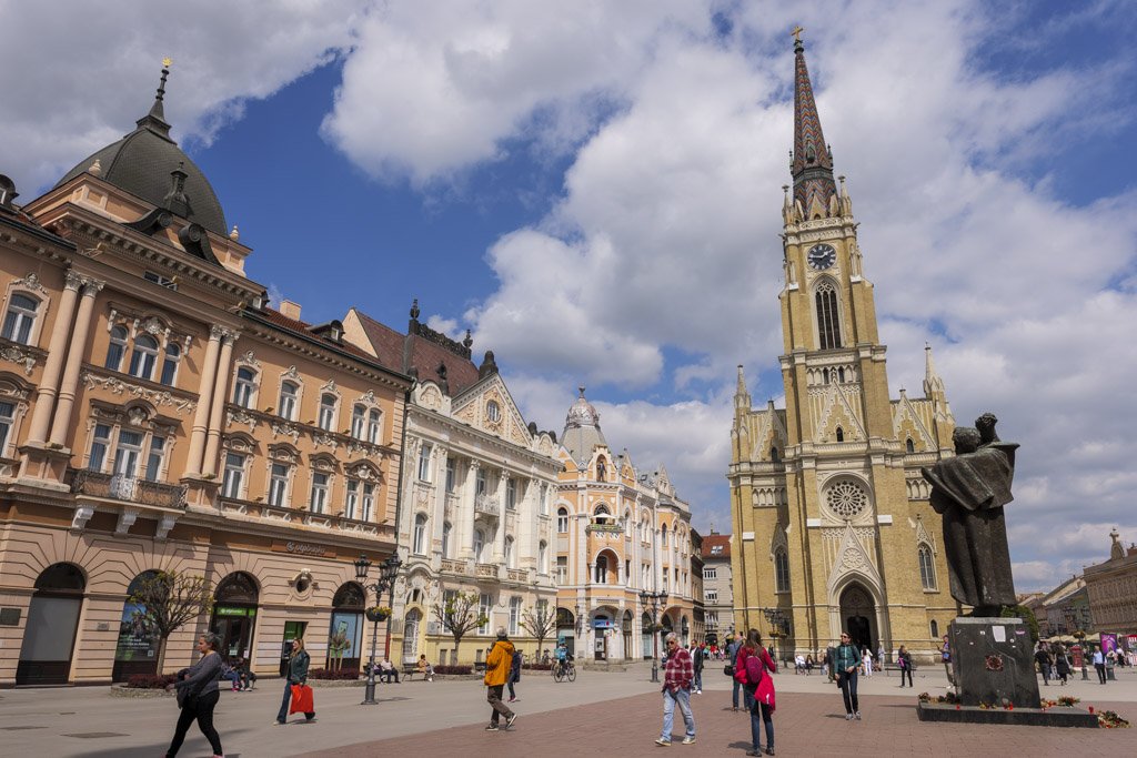 Alla scoperta della Serbia a Belgrado e dintorni 31 Trg Slobode, la piazza centrale di Novi Sad.
Alla scoperta della Serbia.