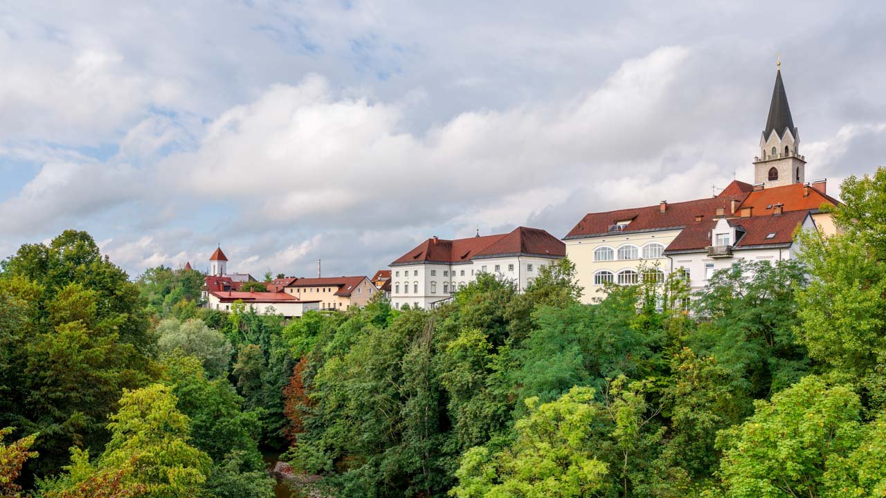 Kranj: cosa vedere tra campanili panoramici, città sotterranea e musei “insoliti”
