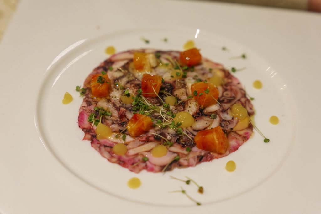 Antipasto numero 1: tartare di polpo.