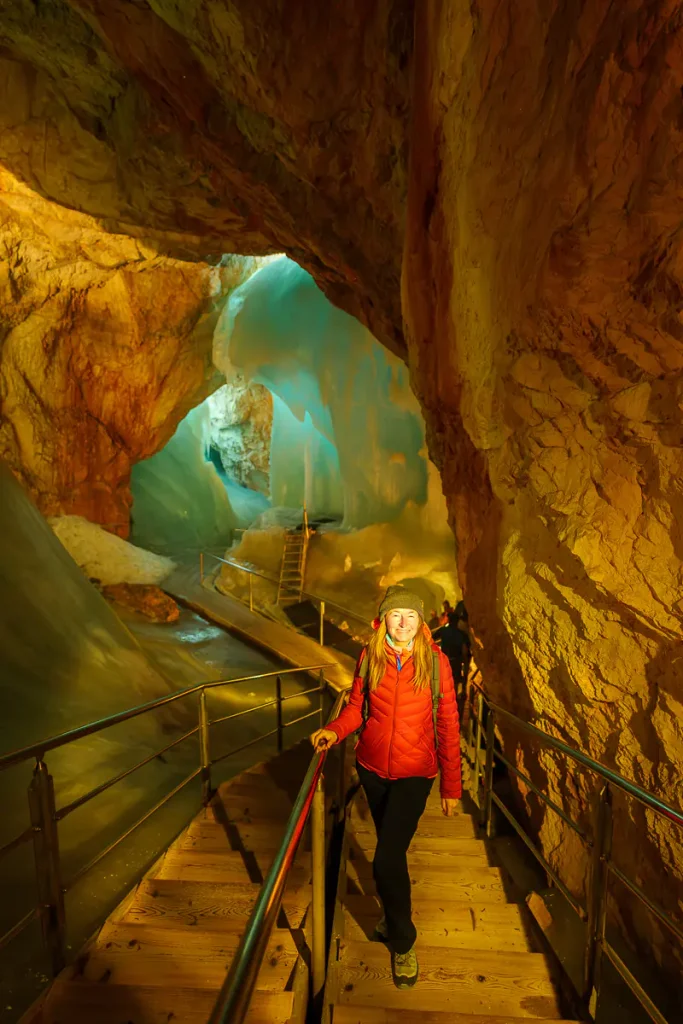 Cosa vedere a Werfen e dintorni: itinerario di 2 giorni nel Salisburghese 24 Stanca ma iper contenta nel fresco delle grotte di ghiaccio!