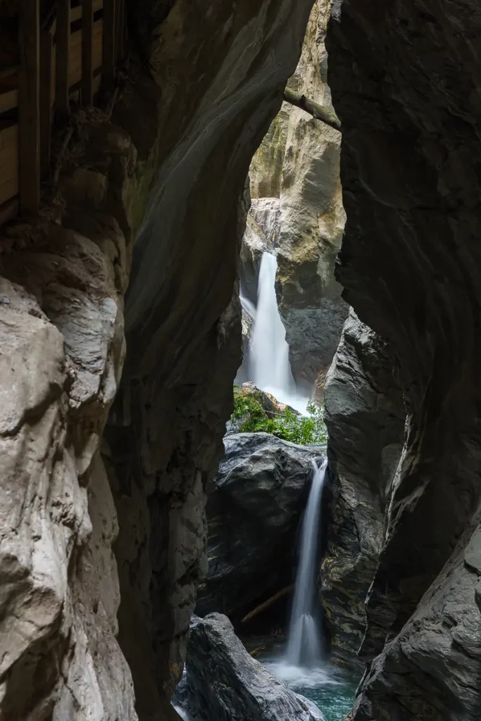 Cosa vedere a Werfen e dintorni: itinerario di 2 giorni nel Salisburghese 32 L'acqua si fa strada formando numerose cascate tra le rocce.